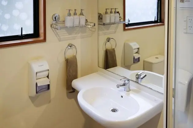 Standard Tek Büyük Yataklı Oda, 1 Çift Kişilik Yatak, Ortak Banyo