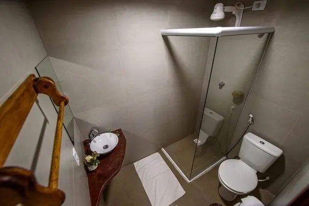 Traditional Tek Büyük Yataklı Oda