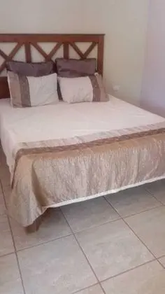Basic Cabin, 3 Double Beds