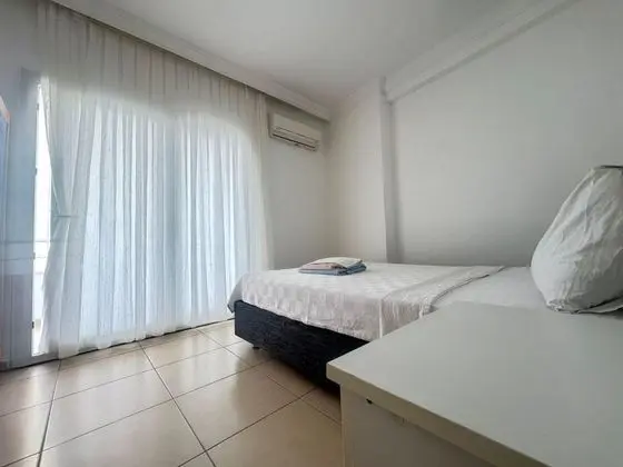 https://images.odamax.com/img/1024x768/odamax/image/upload/Hakan_Apart_Hotel_202604301358370_WhatsApp_Image_2026_04_30_at_12_26_42_1_.jpeg