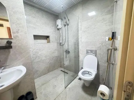 https://images.odamax.com/img/1024x768/odamax/image/upload/Hakan_Apart_Hotel_202604301358379_WhatsApp_Image_2026_04_30_at_12_26_40.jpeg