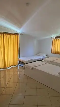 Aile Odası, Kısmi Deniz Manzaralı