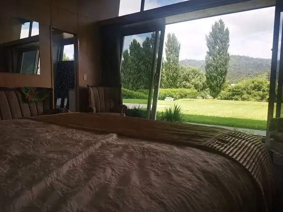 Luxury Tek Büyük Yataklı Oda, 1 En Büyük (King) Boy Yatak, Nehir Manzaralı