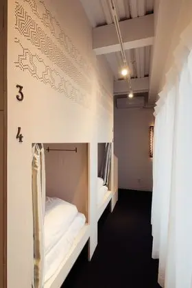 Ortak Ranzalı Oda, Karma Ranzalı Oda
