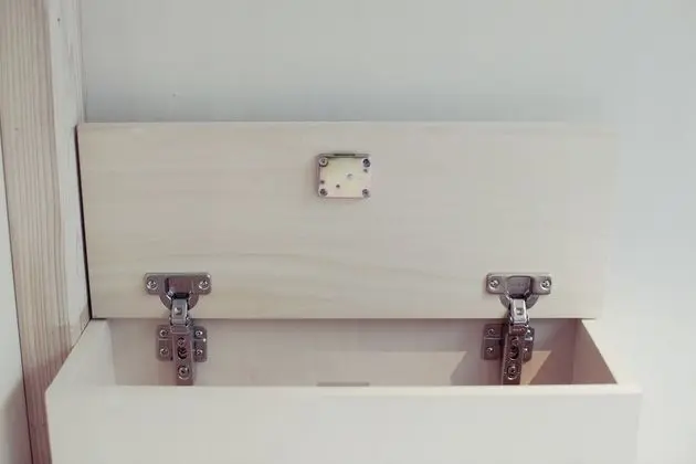 Ortak Ranzalı Oda, Sadece kadınlar için
