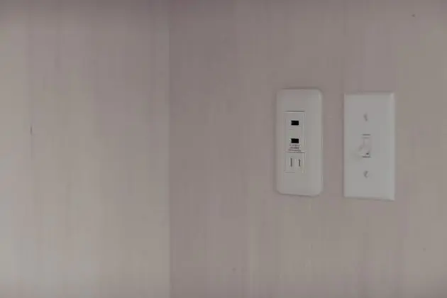 Ortak Ranzalı Oda, Sadece kadınlar için