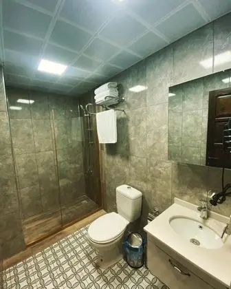 Aile Suiti,avlu Manzaralı,teraslı