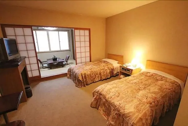 Oda (Western Room for　2- 4 person)