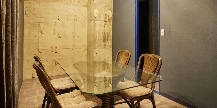 Basic Daire, 5 Yatak Odası, Balkon