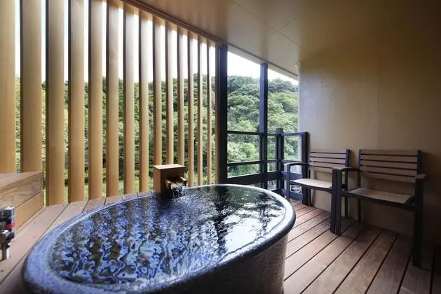 Traditional Oda, Sigara İçilmez, Nehir Manzaralı ( Open-Air Bath)