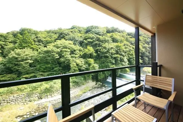 Traditional Oda, Sigara İçilmez, Nehir Manzaralı (Open-Air Bath - Breakfast + Dinner In)