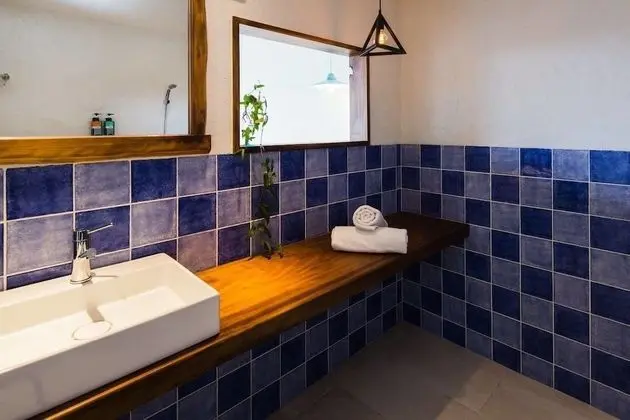 Deluxe Tek Büyük Yataklı Oda, Balkon, Plaj Manzaralı (201)