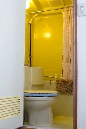 Ev