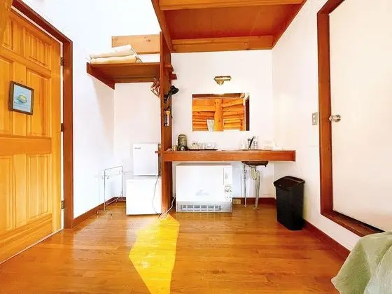 Deluxe İki Ayrı Yataklı Oda (122,123 Log Hotel, 2nd Floor)
