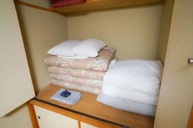 Traditional Oda, Özel Banyo, Ek Bina