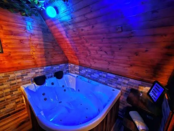 Özel spa küveti
