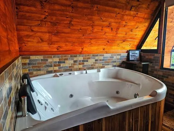 Özel spa küveti