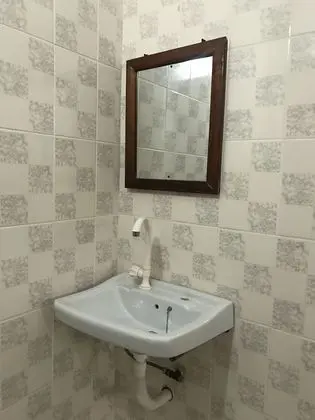 Tek Büyük Yataklı Oda, Özel Banyo