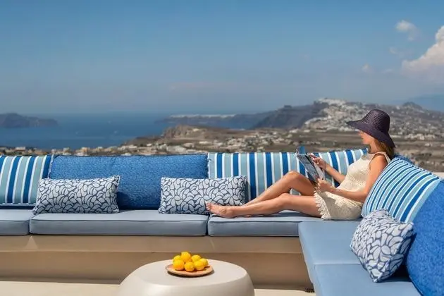 Beyond Suite with Outdoor Jacuzzi