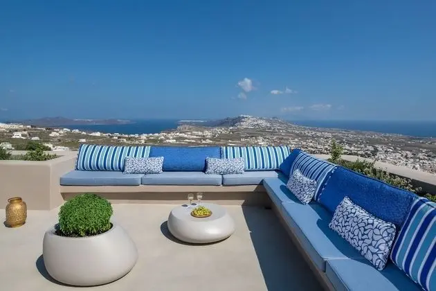Beyond Suite with Outdoor Jacuzzi