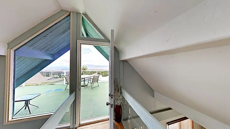 Standard Çatı Katı (Loft), Banyolu/Duşlu, Deniz Manzaralı (Skylight Loft)