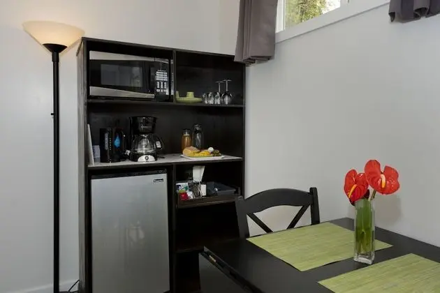 Deluxe Tek Büyük Yataklı Oda, 1 Büyük (Queen) Boy Yatak, Veranda, Bahçe Manzaralı