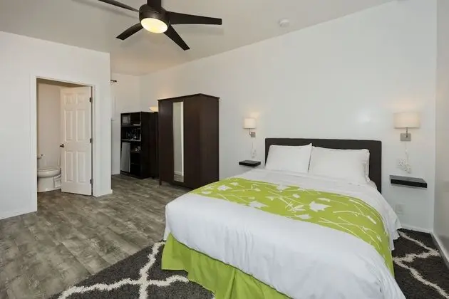 Deluxe Tek Büyük Yataklı Oda, 1 Büyük (Queen) Boy Yatak, Veranda, Bahçeli