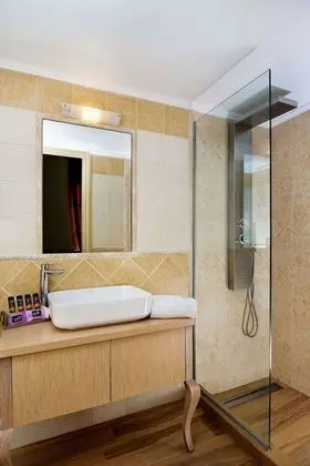 Premium Tek Büyük veya İki Ayrı Yataklı Oda, 1 Yatak Odası, Deniz Manzaralı