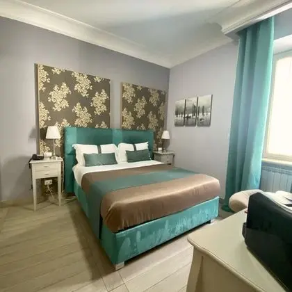 Tek Büyük Yataklı Oda, Banyolu/Duşlu