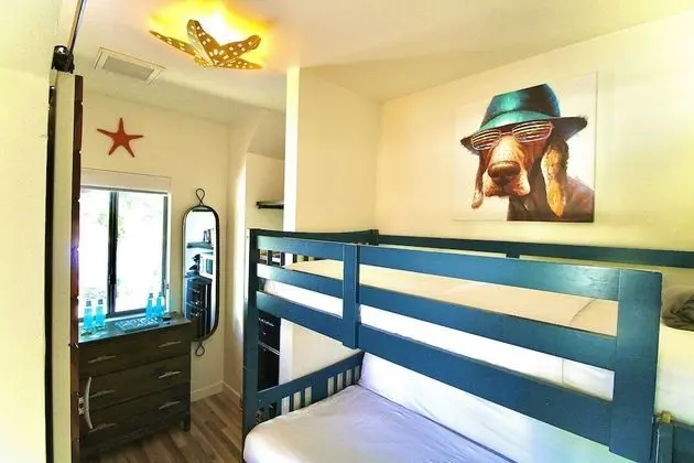 Family Oda, Birden Çok Yatak (1 King Bed and 1 Bunk Bed)