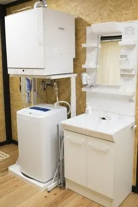 Karavan (Room: A)