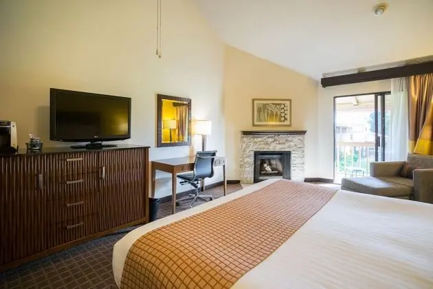 Deluxe Oda, 1 En Büyük (King) Boy Yatak (Deluxe King Fireplace)