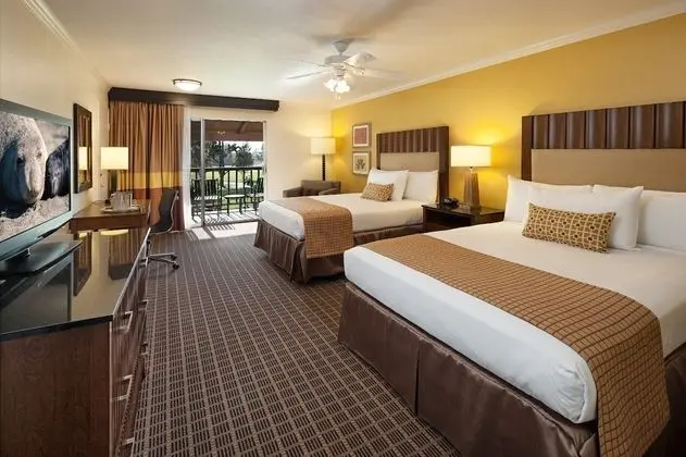 Standard Oda, 2 Büyük (Queen) Boy Yatak