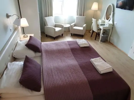 Tek Büyük Yataklı Oda