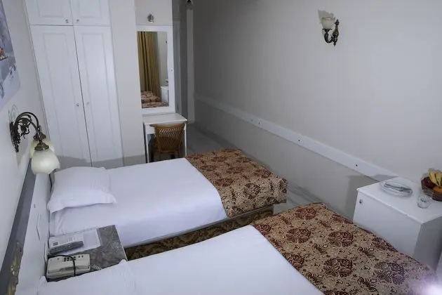 Standard Tek Büyük veya İki Ayrı Yataklı Oda, Deniz Manzaralı