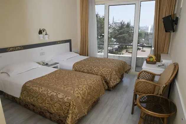Standard Tek Büyük veya İki Ayrı Yataklı Oda, Deniz Manzaralı