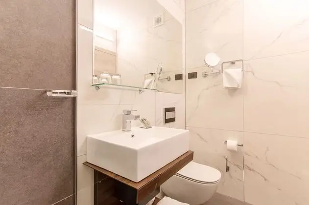 Superior Tek Büyük Yataklı Oda, Balkon