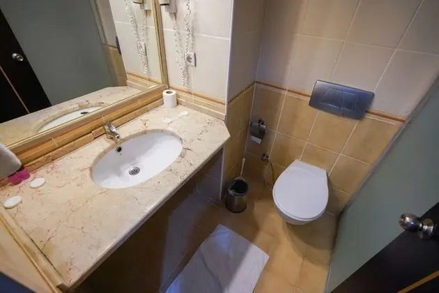 Standard Üç Kişilik Oda