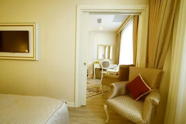 Aile Odası, Şehir Manzaralı