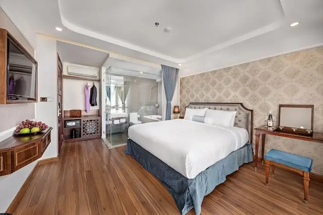 Suite King, Sea View (Free Sauna)
