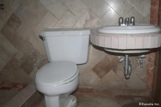 Deluxe Tek Kişilik Oda, Ortak Banyo
