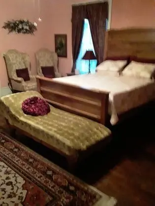 Oda (Theodosia room)