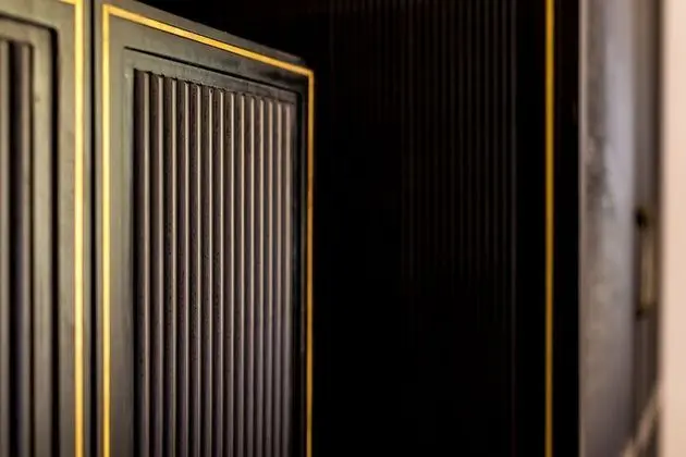 Tailor Room