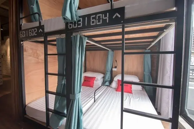 Ortak Ranzalı Oda, Karma Ranzalı Oda (4 Beds)