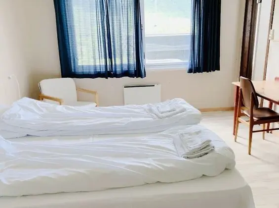 Basic Tek Büyük Yataklı Oda