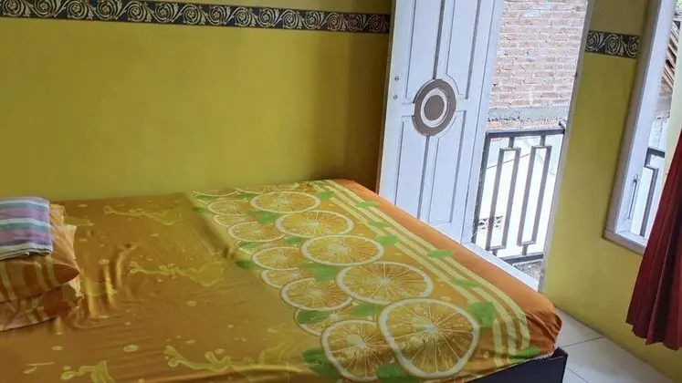 Yatakhanede Yatak Male Room