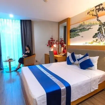 Luxury Tek Büyük Yataklı Oda