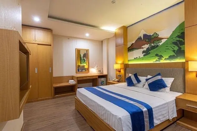Luxury Tek Büyük Yataklı Oda