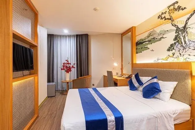 Luxury Tek Büyük Yataklı Oda