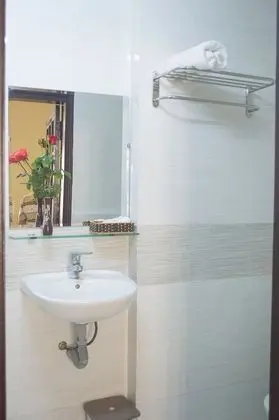 Deluxe Tek Büyük Yataklı Oda, Bahçeli
